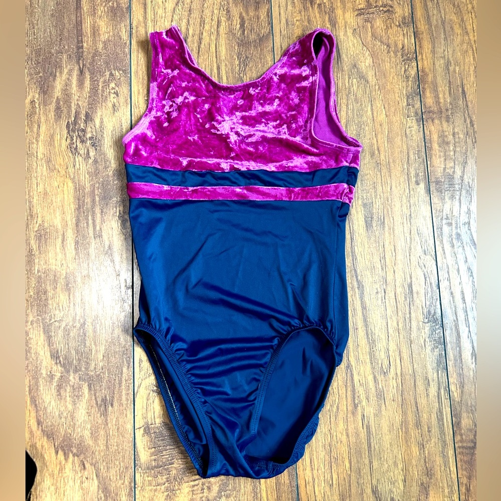 GK leotard